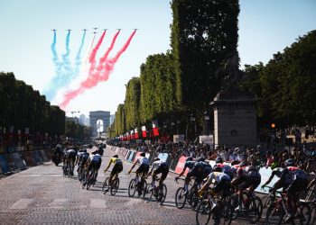 Netflix Gears Up For Tour De France Documentary Series – Deadline