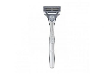 Image may contain: Blade, Weapon, Razor, and Weaponry