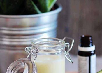 Acne Face Mask | 12 Aloe Beauty Recipes