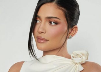 A Recap of the Night Plus What They Wore!