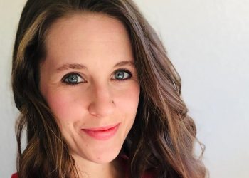 Celebrity Hair Transformations 2022: Colors, Cuts, Extensions