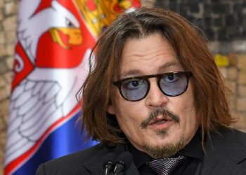 Johnny Depp Allegedly ‘Crushing The Scales’ At 260 Pounds Amid Legal Drama, Dubious Source Claims