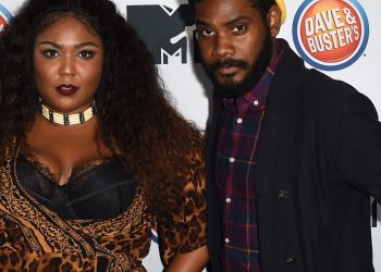 OHKAY! Lizzo Confirms She's Dating Actor Myke Wright! (TSR BaeWatch)