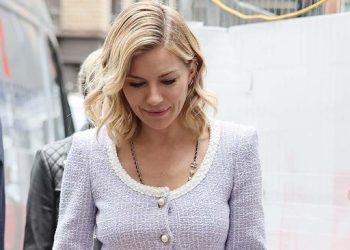 This Celeb-Favorite Trend Is Taking Over Mango and Zara