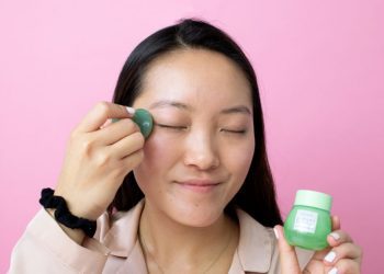 Four Game-Changing Beauty Habits That Originated in Asia