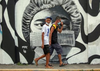 Investment pledges fall to 13-year low