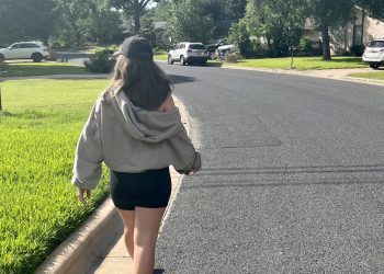 What is a hot girl walk?