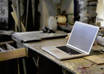 4 Small but Effective Ways to Make it Easier to Run Your Business from Your Garage