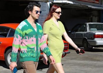 Celebrity Pregnancies 2022: Stars Expecting, Pregnancy Announcements