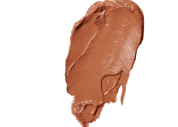 Colorescience's Bronze Body Sunscreen Gives Skin a Beach-Ready Glow