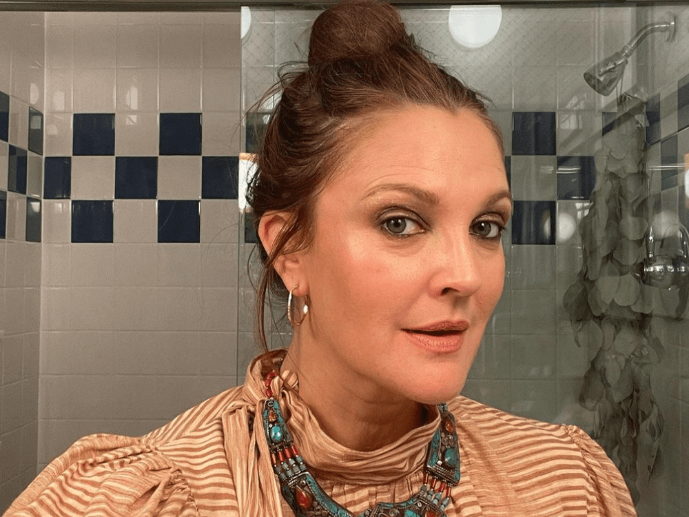 Drew Barrymore Shares Her 10-Step Skin-Care Routine featured image