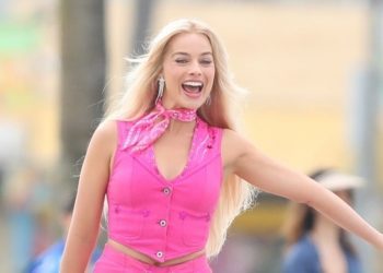 Greta Gerwig's Barbie Movie: Cast, Release Date, Plot, Photo