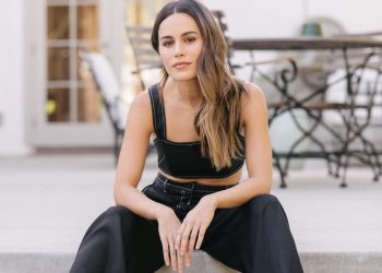 Kosas Founder, Sheena Yaitanes, on New Lip Products, Skin Care and Finally Entering Her ‘Sexy Phase’ featured image