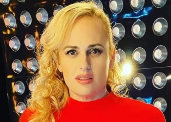 Rebel Wilson Responds to Paper's Handling of Her Same-Sex Relationship