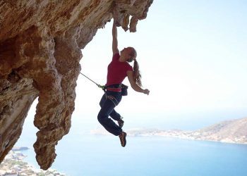 Dow Jones Futures: Market Rallies Back As Fed Hawks Say This; Tesla Rival Soars