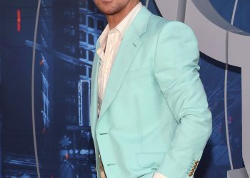 Ryan Gosling attends the world premiere of Netflix's The Gray Man