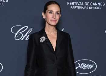 Sketchy Source Says Julia Roberts' Husband Apparently Upset By Her Flirting With Co-Star