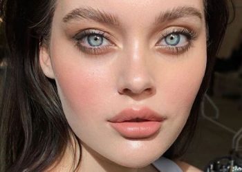 The 8 Best Skin-Tightening Creams, According to the Experts