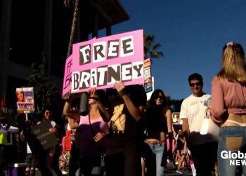 Click to play video: 'Britney Spears’ conservatorship officially terminated, singer says it’s ‘best day ever!’'