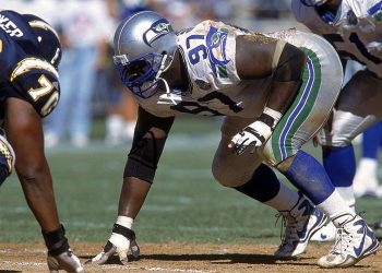 Former NFL defensive tackle Riddick Parker dies at 49 after sudden collapse on bike