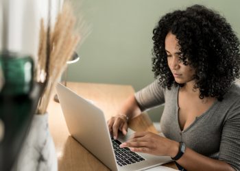 Google to label healthcare facilities that provide abortions in search results