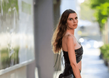 Julia Fox Wore A Matter Of Two Latex Outfits While Going About Her Daily Business In Los Angeles