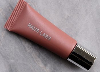 Haus Labs Rose Gold Shimmer Hy-Power Pigment Paint