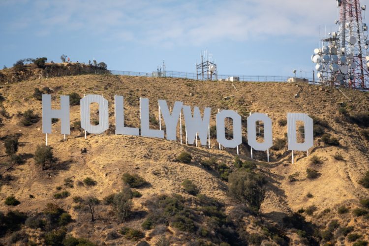 Hollywood Sign To Get A Centennial Facelift Starting Next Week – Deadline