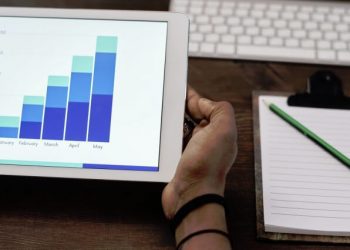 How to Bring in More Clients for Your Law Firm (Without Spending Lots of Time Marketing)