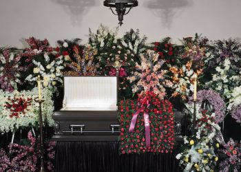 Hundreds of Americans Will Die From COVID Today