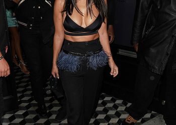 Kourtney Kardashian’s Outfit For Taylor Hawkins Memorial Concert: Photo – Hollywood Life