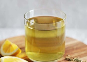 Green tea with lemon