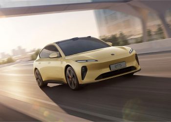 Dow Jones Reverses To Bear Market Lows: Big News For Tesla, China EV Rivals