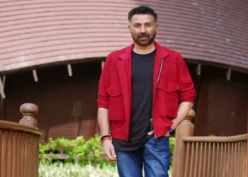 Happy 66th Birthday Sunny Deol: Watch out these popular movies of the actor today