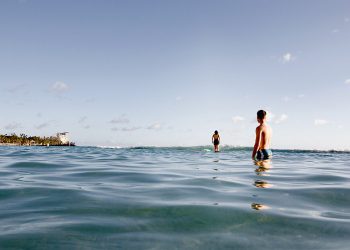 How to Reconnect After Growing Apart: 8 Relationship Tips