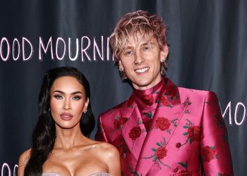 Is Megan Fox Pregnant Amid Machine Gun Kelly Romance? Clues