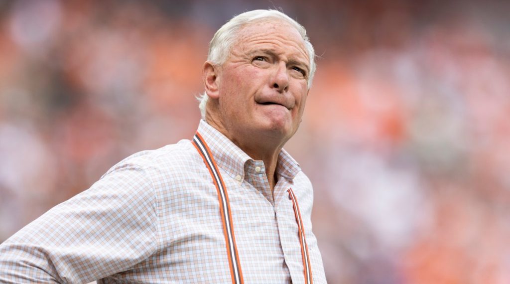 Man who threw hit Browns owner Jimmy Haslam with bottle during game against Jets charged with misdemeanor disorderly conduct by intoxication