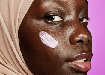 How to Take Care of Your Skin During a Stressful Holiday Season