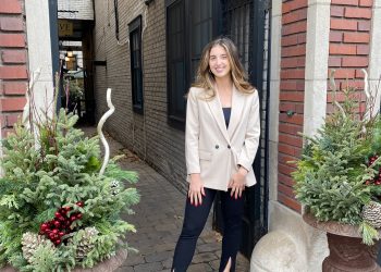 Old Navy High-Waisted Split-Front Pants I Editor Review