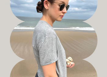 perfect tee review grey on beach sharon quinn feature image blogilates