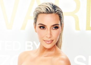 Kim Kardashian Shows Natural Hair, No Extensions: Photos