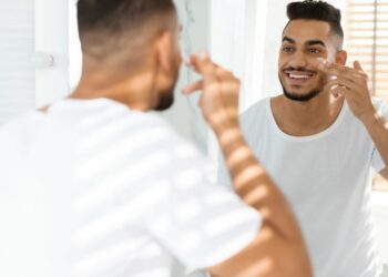 What is Effective Men's Skincare Routine?