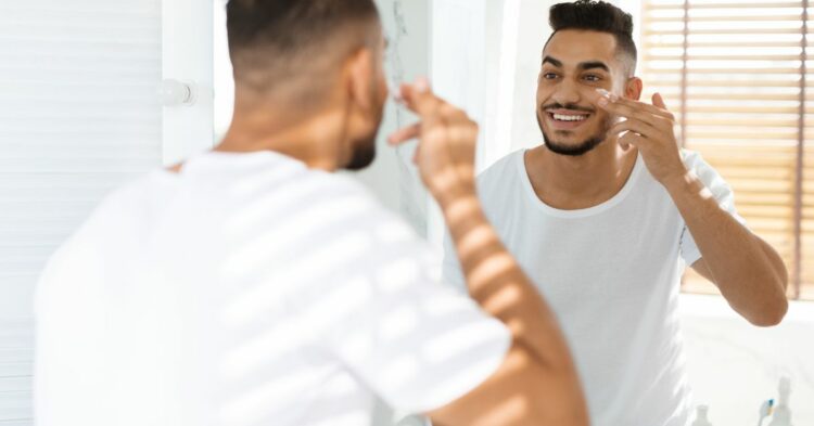 What is Effective Men's Skincare Routine?